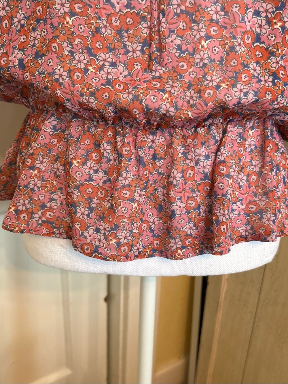 Sanctuary Mauve Floral Tie-Front Top - Picture 8 of 15